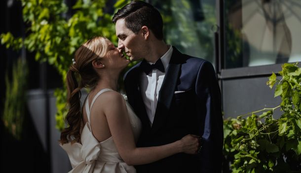 Zurückhaltend & schön: Eine elegante Hochzeit planen
